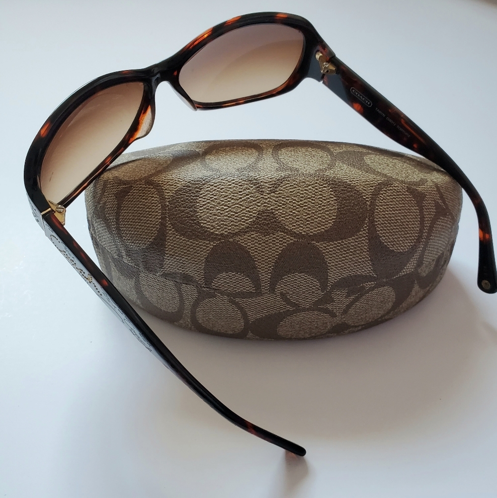 Coach Vintage Taryn Brown Tortoise Shell Sunglasses With Signature Hardcase - Picture 2 of 10